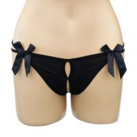 GS225 - Celana Dalam G-String Wanita Hitam Crotchless Pita 3