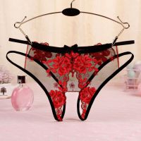 P561 - Celana Dalam Panties Hipster Hitam Transparan Bunga Merah Crotchless Tali 2 - 2
