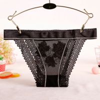 P575 - Celana Dalam Panties Thong Hitam Transparan List Krem Renda - 2