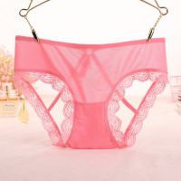 P622 - Celana Dalam Panties Hipster Magenta Transparan Renda Terbuka Belakang - Thumbnail 2