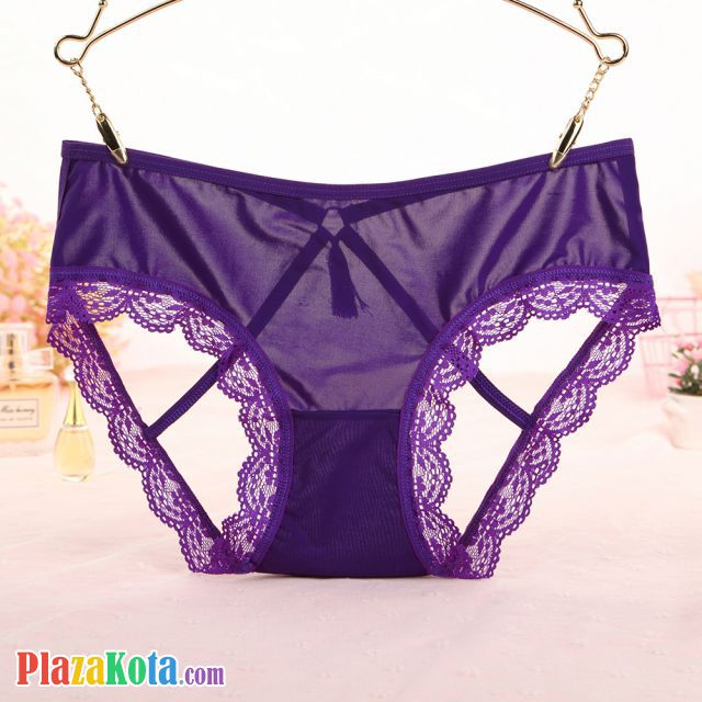 P624 - Celana Dalam Panties Hipster Ungu Transparan Renda Terbuka Belakang - Photo 2