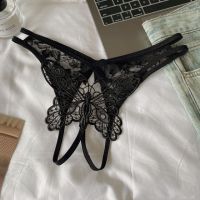 P668 - Celana Dalam Panties Thong Crotchless Hitam Bordir Kupu-Kupu Tali 2